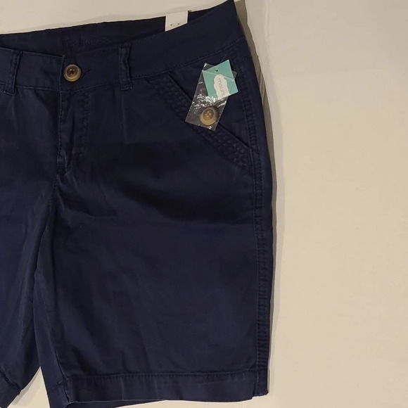NWT Maurices Blue chino Shorts Women's sz.7/8 - Picture 7 of 10